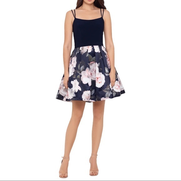 XSCAPE Floral Fit & Flare Dress  - Size 12 - Picture 3 of 3